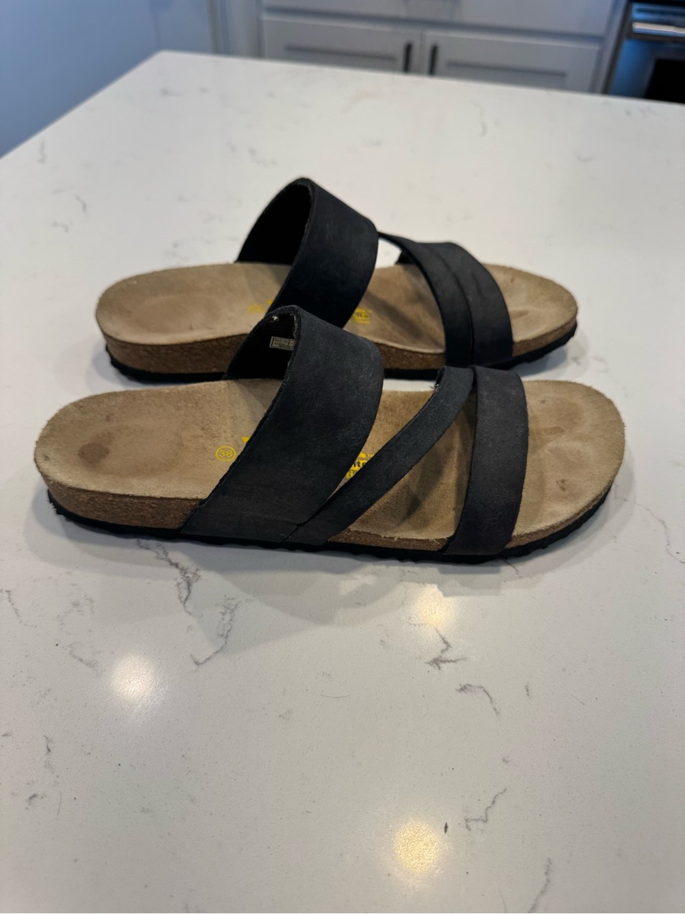 WOMENS VIKING SANDAL COMFORT REVOLUTION SIZE 38 (7.5) STYLE VL36328